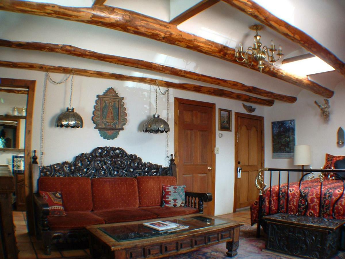 La Dona Luz Inn An Historic B&B Taos Exterior foto